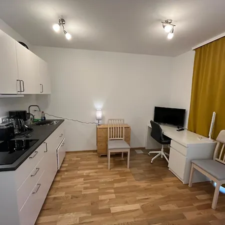 New Business Nr.15 * Drezno