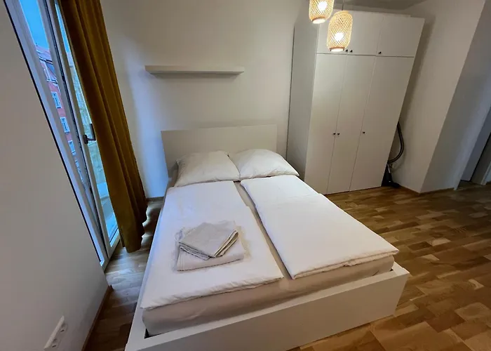 New Business Nr.15 *