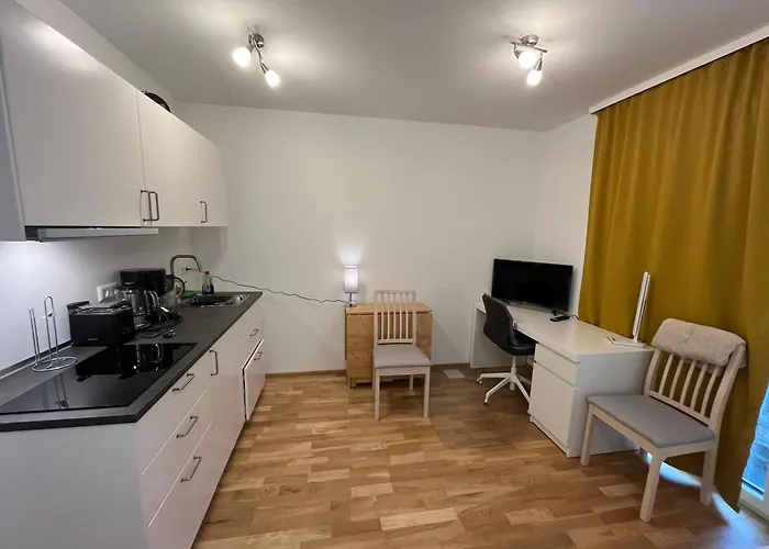 New Business Nr.15 * Dresde